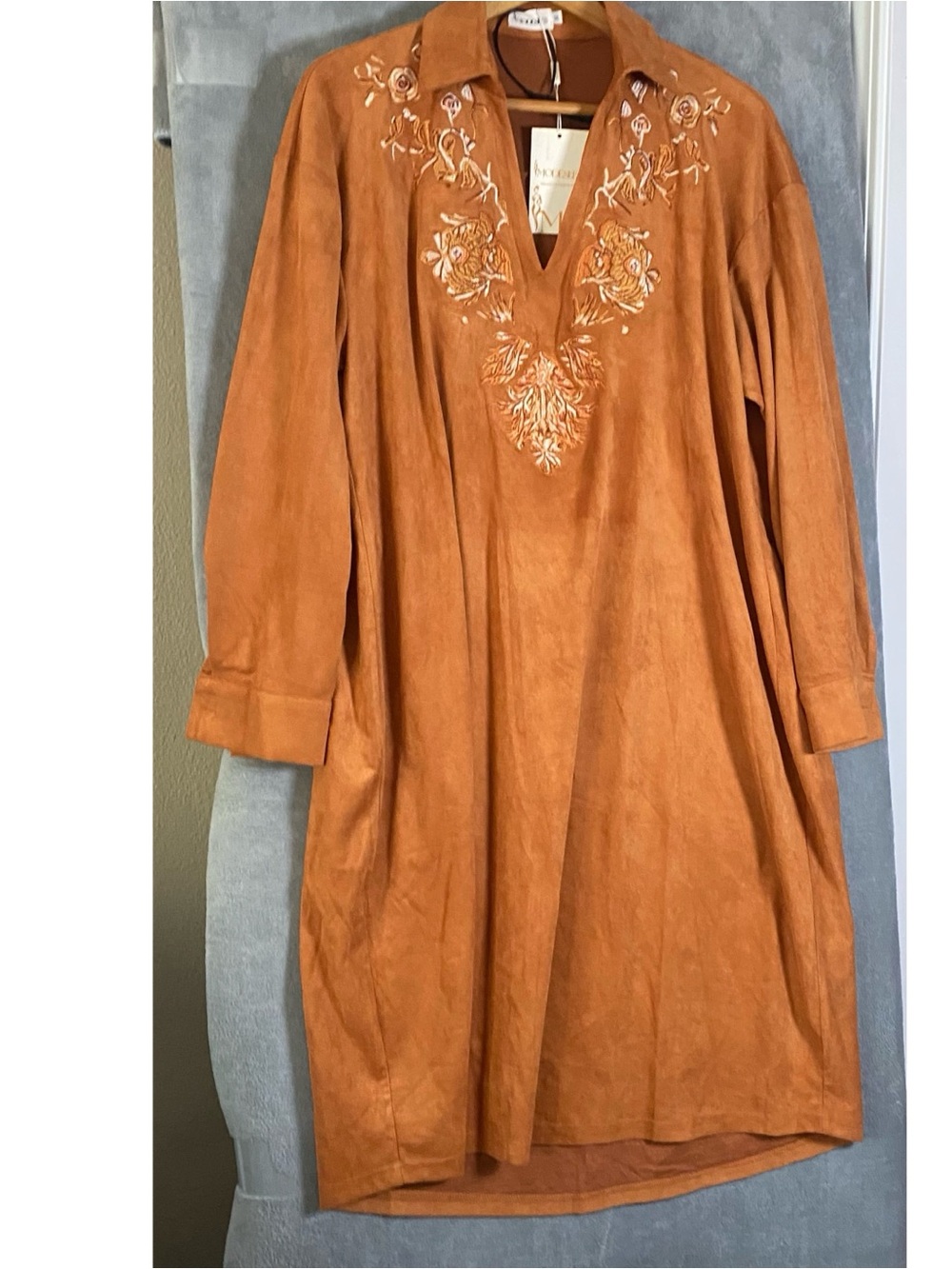 Hippie v neck dress embroidered floral dress festival western size medium new